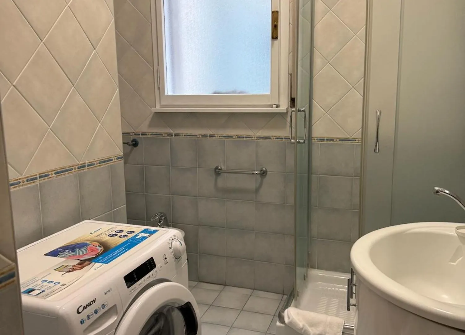 99 Tourist House Bologna Lame 112 Apartment Italy